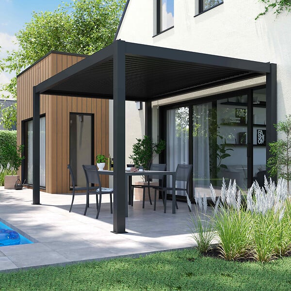 OVIALA - Pergola bioclimatique 3 x 4 m autoportée avec 3 stores gris - Athenes - large