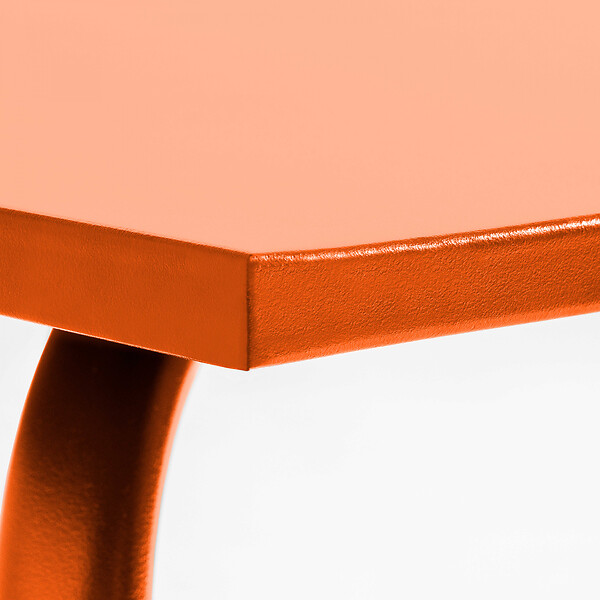 OVIALA - Table de jardin carrée en métal 8 places 120 cm orange - Palavas - large
