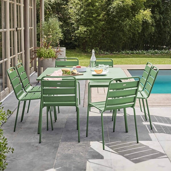 OVIALA - Ensemble table de jardin et 8 chaises en métal vert cactus - Palavas - large