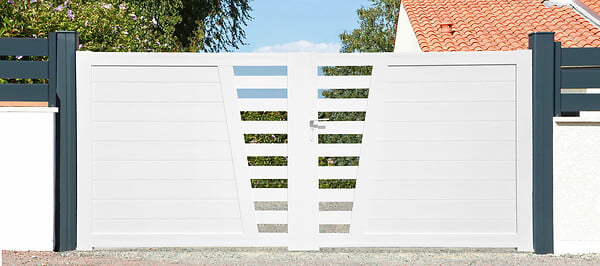 MOREY - Portail ajouré Aydat - PVC - Blanc - 3,50m - large