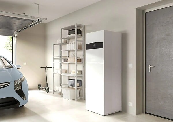 ARISTON - Pompe à chaleur Connecté Air / Eau monobloc Nimbus Compact M avec appoint électrique Ariston 15 kW Triphasé - large