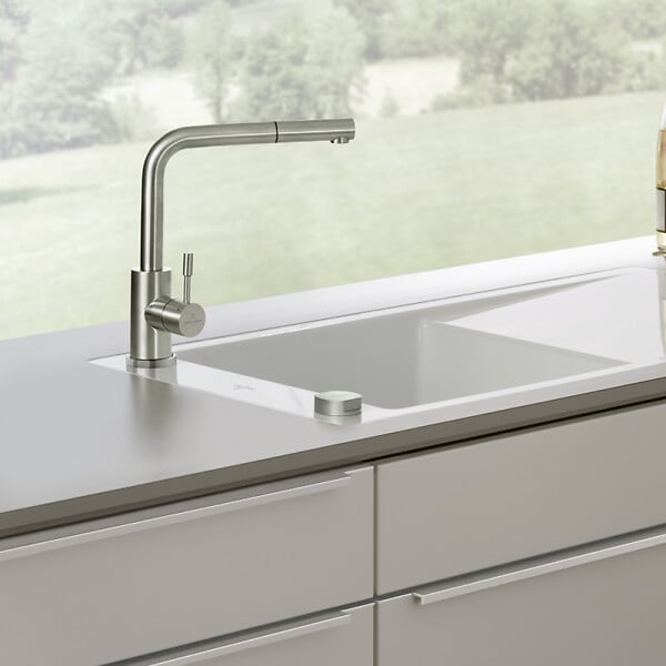 VILLEROY ET BOCH - Robinet cuisine  Steel Shower acier massif - large