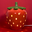 C-CREATION - Lampe gari fraise rouge verte ht 23.5 cm - vignette