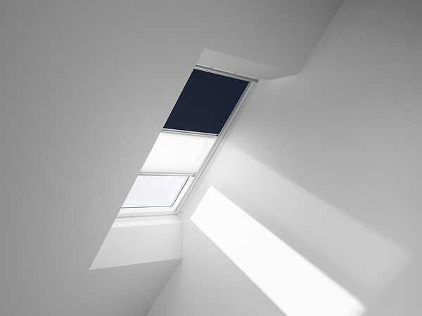 VELUX - Store occultant DUO DFD M04 - Pour fenêtre de toit - Bleu - 78x98cm - large