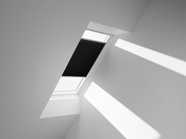 VELUX - Store occultant et isolant manuel  FHC M04 1047S - Noir - large