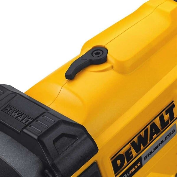 DEWALT - Cloueur béton et acier 18V DEWALT DCN890P2-QW Brushless avec un coffret et 2 batteries 18V - 5Ah Li-Ion - large