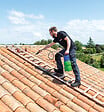 HAILO - Echelle plate de toit en bois pour couvreur avec crochet de toit 5m Hailo Safety Roof - vignette
