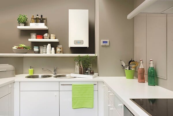 CHAFFOTEAU - Chaudière Gaz Condensation Inoa Green Chaffoteaux 25 kW Complète (Ventouse + Douilles + Dosseret) avec Thermostat Filaire - large