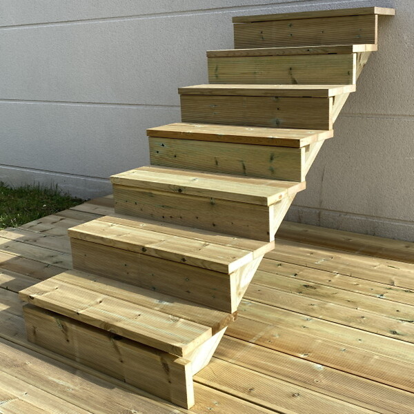 VINUOVO - BERLIN Escalier extérieur bois 7 marches H 122cm L-80cm - avec contre marche - large