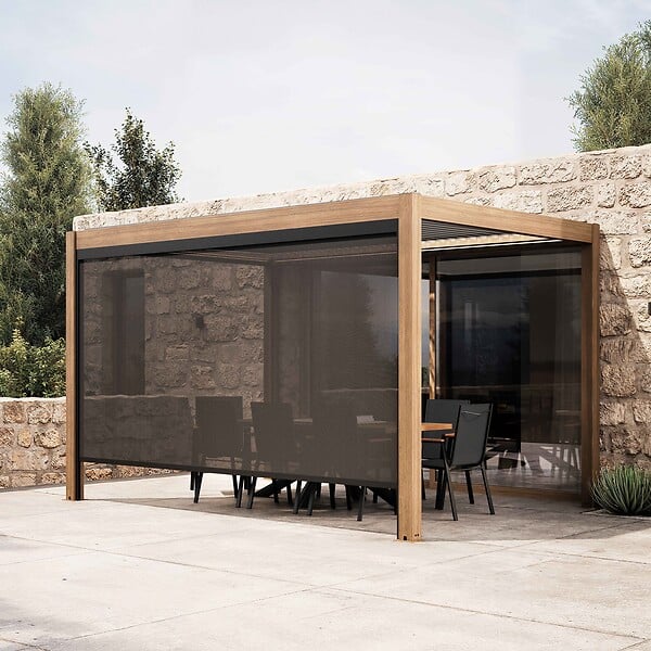 OVIALA - Pergola bioclimatique autoportée et motorisée éclairée 3x4m et 1 store - Kavala - large