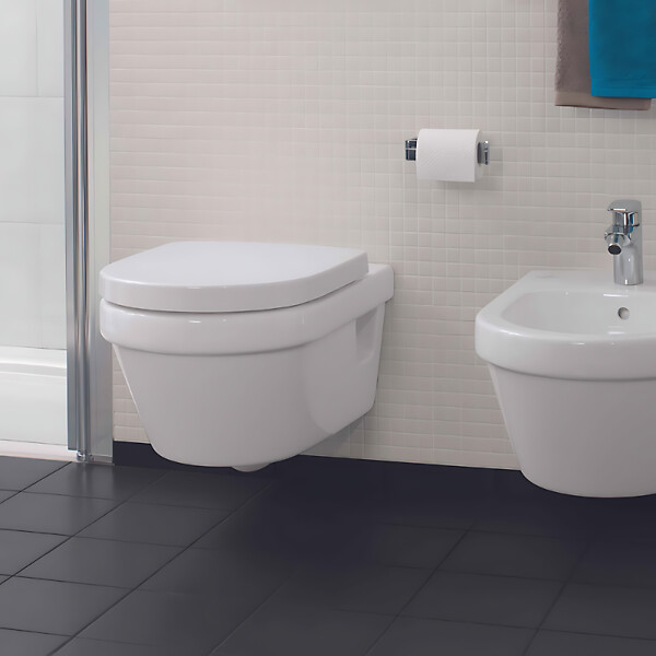 VILLEROY ET BOCH - Pack WC sans bride  Architectura abattant + bâti-support sol et mur + plaque chromée brillant  + Tabouret bois - large