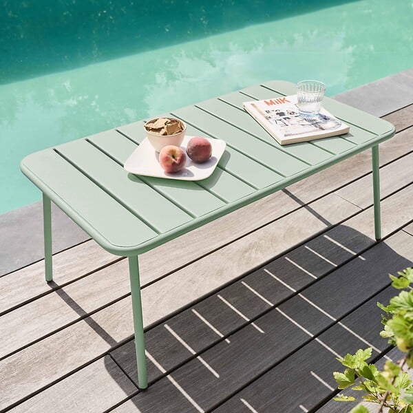 OVIALA - Table basse de jardin acier vert sauge 90 x 50 cm - Palavas - large