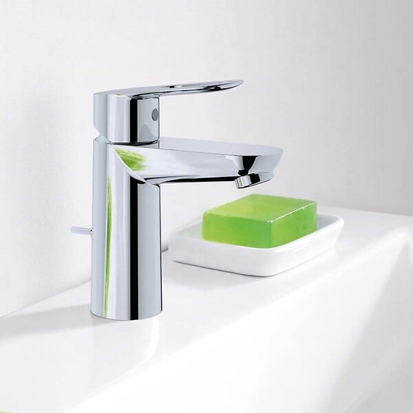 GROHE - Mitigeur lavabo BAULOOP GROHE 23335000 - taille S - bec bas  - chrome - large