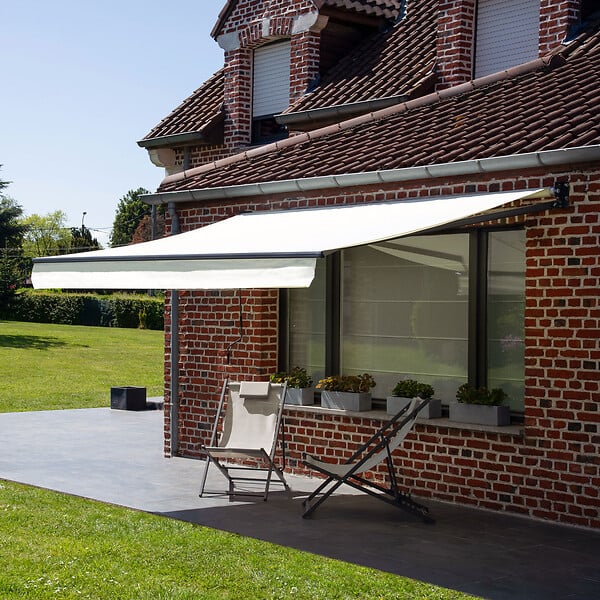 HAPPY GARDEN - Store banne SAULE 3,95 × 3m - Toile beige et structure grise - large