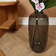 BLOOMIQUE - Vase Magret - Vase noir intérieur - Vase fumé - Vase à fleurs - H40 x Ø19 cm - Vase fait main - vignette