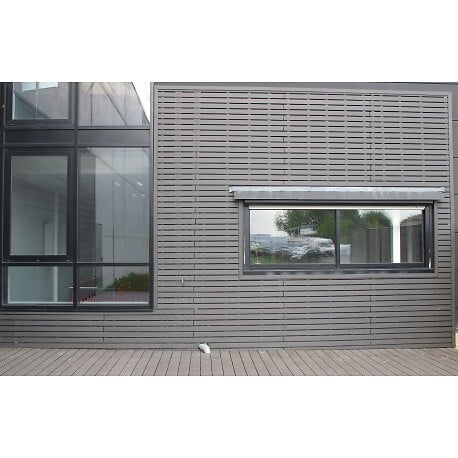 MCCOVER - Bardage ajouré bois composite Brun rouge, ep.1cm, l.7.5 cm, L.270 cm - large