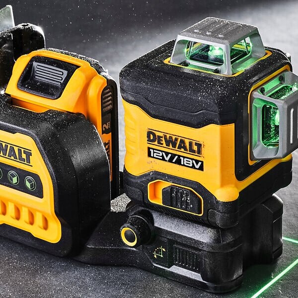 DEWALT - Niveau laser multi-lignes 3 faisceaux verts à 360° 12V / 18V DEWALT DCE089D1G18-QW - large