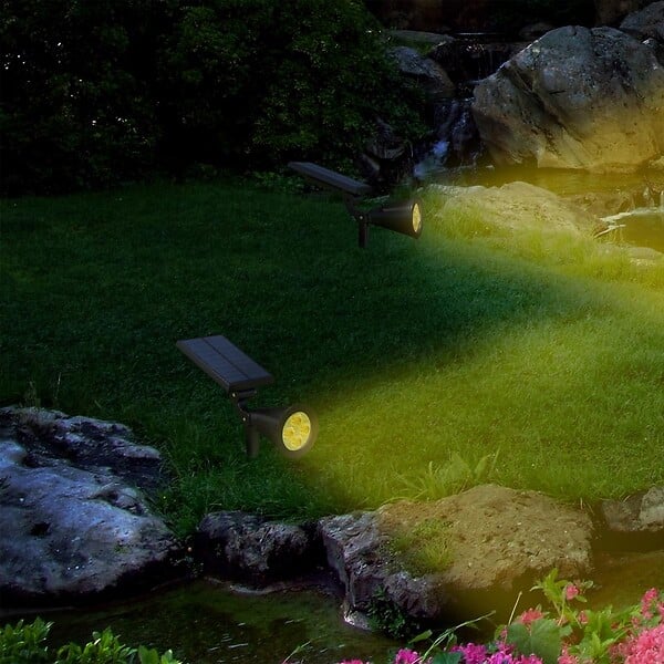 LUMI JARDIN - 2 Spots solaires projecteurs SPIKY Blanc chaud 100LM - large