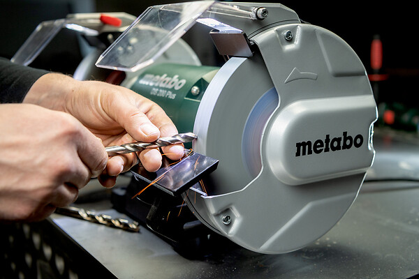 METABO - Touret à meuler DS 200 Plus - 600 W - meules Ø 200 - large
