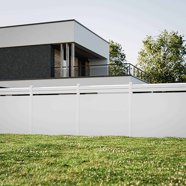 MON MARCHE DECO - Kit Clôture SLIM PVC Blanc H. 180 cm x L. 11.10 m - 2 Lisses claire-voie + 7 Soubassements - large