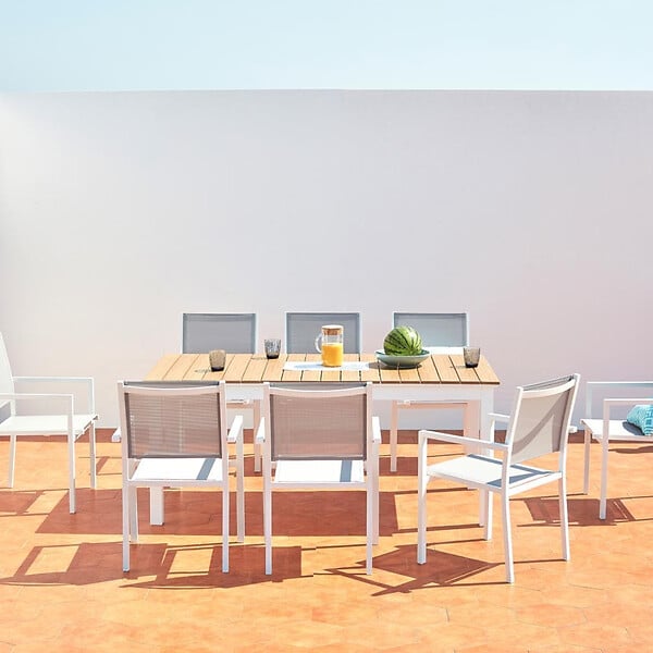 CONCEPT USINE - Table extensible de jardin 8 places en aluminium et bois MADEIRA - large