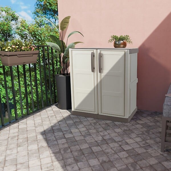 ARTPLAST - Armoire de Rangement Garage Atelier - Armoire basse 2 portes et 1 étagère Polypropylène 70 x 39 x 85.5cm Charge 20 kg - large