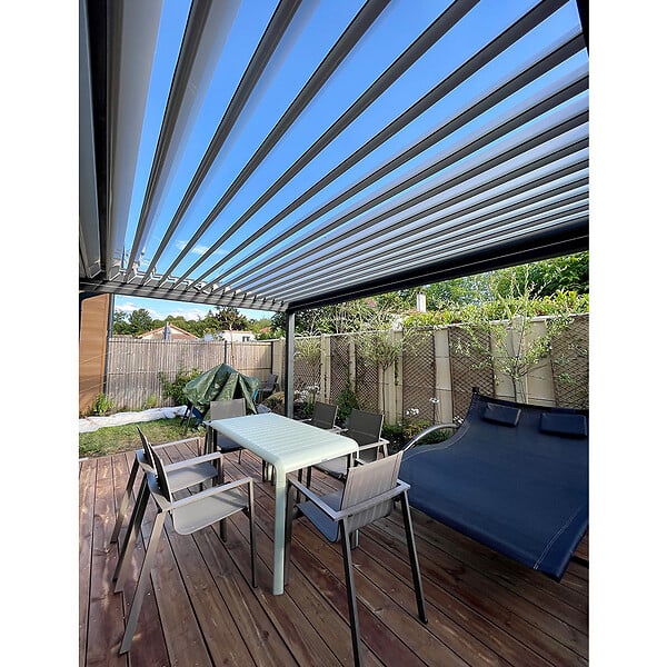 INTERSUN - Pergola bioclimatique SPINELLE 4,50x3,937 M Double vérin à Télécommande (Double vérin à Télécommande - Blanc satiné RAL9010) - large