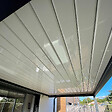 INTERSUN - Pergola bioclimatique SPINELLE 4,50x3,937 M Double vérin à Télécommande (Double vérin à Télécommande + LED - Mixte : Armature Gris anthracite structuré RAL7016ST / Lames Blanc satiné RAL9010) - vignette