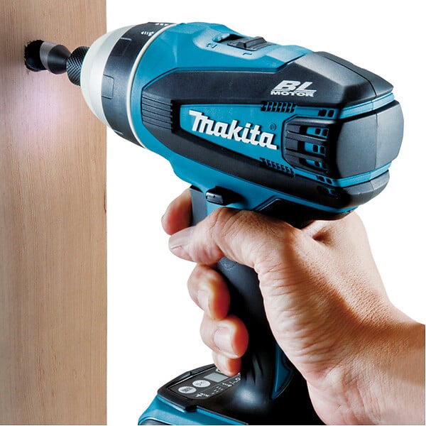 MAKITA - Perceuse visseuse 4 fonctions DTP141RTJ MAKITA LXT® - 18 V Li-Ion - 150 Nm - large
