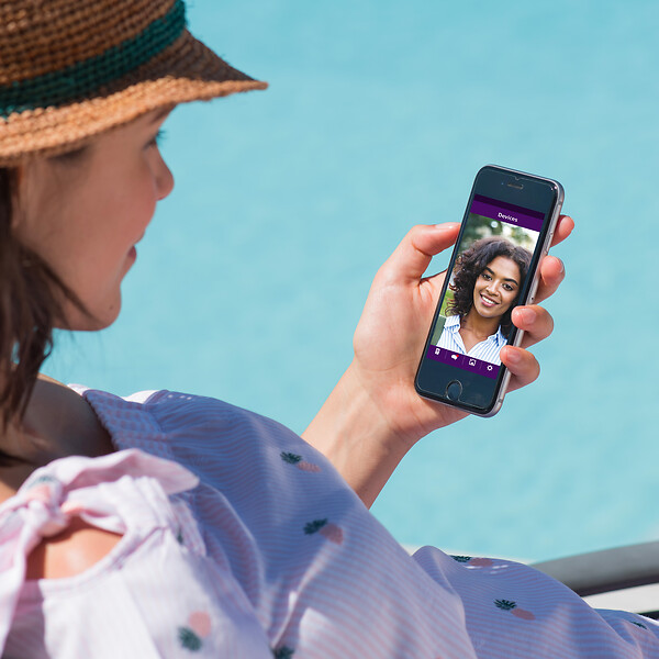 PHILIPS - Visiophone filaire connecté smartphone avec 2 écrans - WelcomeEye Connect 2 - large
