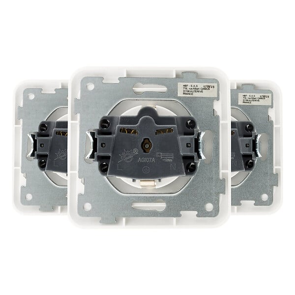 ZENITECH - 3 prises 16A avec terre avec plaques à encastrer - schuko - Blanc - Antaria - large