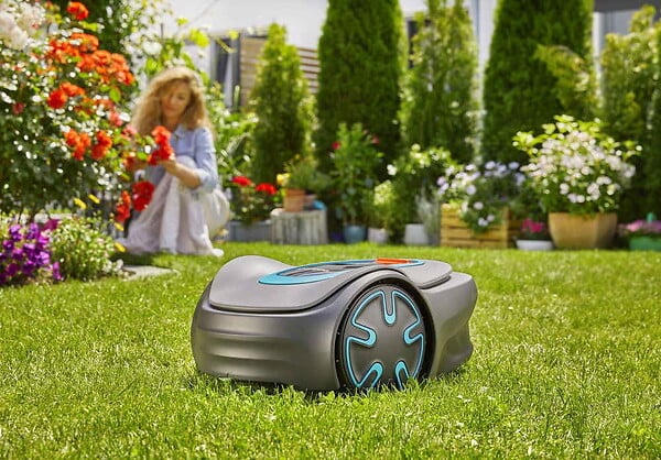 GARDENA - Tondeuse robot Sileno Minimo 450 - Surface 450 mÂ² - Contrôles connectés - large