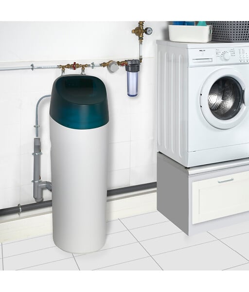 APIC - Adoucisseur d'eau 30L Vanne Fleck 5600 SXT complet avec accessoires - large