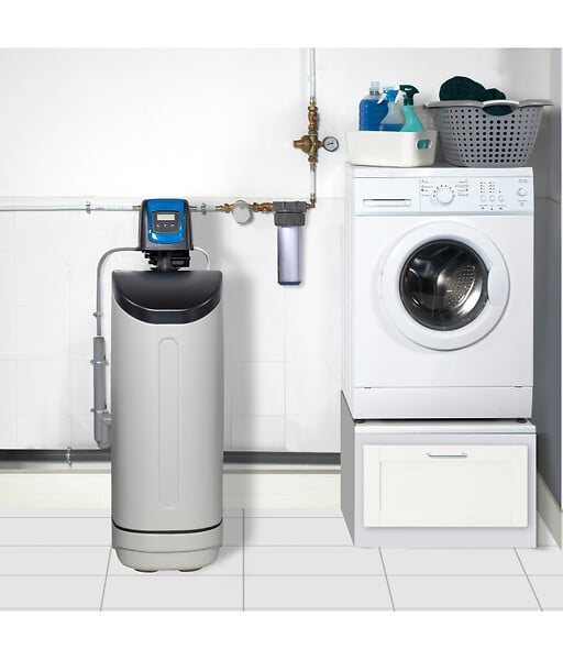 APIC - Adoucisseur d'eau 20L Vanne Fleck 5800 SXT complet avec accessoires - large