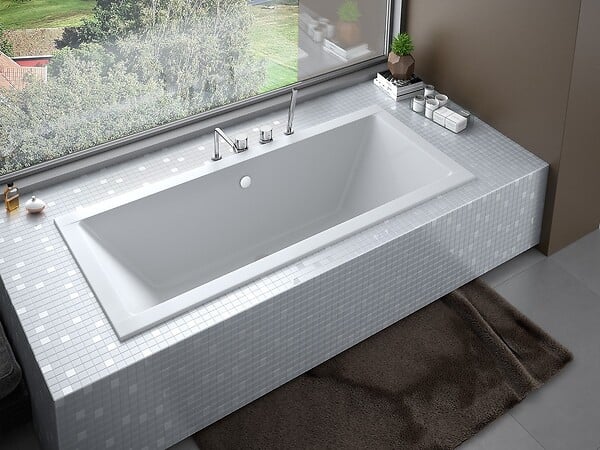 OTITEC - Baignoire rectangulaire - 155 x 70 cm - avec Habillage (4 cm) - Pieds - Vidage Chrome - QUADRO SLIM - large