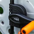 NEO TOOLS - Support pour tuyau d'arrosage NEO TOOLS 15-790 structure métallique, jusqu'à 100 m de tuyau 1/2" - vignette