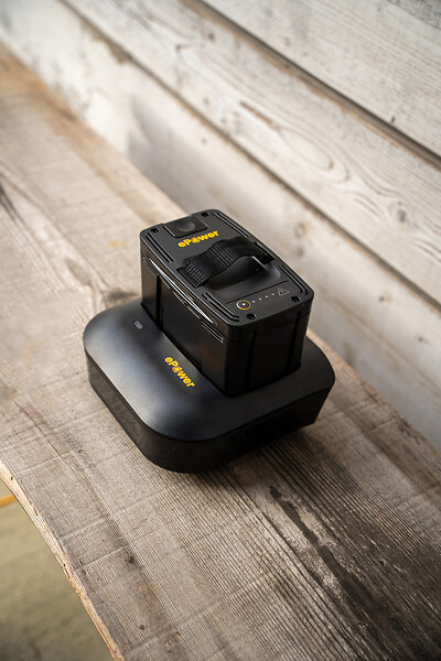 STIGA - C 430 f charger - large