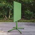 OVIALA - Table de jardin carrée bistro inclinable en acier vert cactus - Palavas - vignette