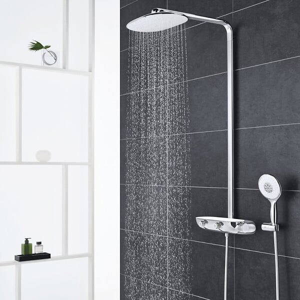 GROHE - Colonne de douche thermostatique Rainshower System SmartControl Mono 360 Blanc/chromé + Tablette douche d'angle Start Cube - large