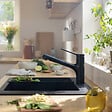 HANSGROHE - Hansgrohe Zesis M33 Mitigeur de cuisine 150 avec douchette extractible 2 jets, Noir mat (74800670) - vignette