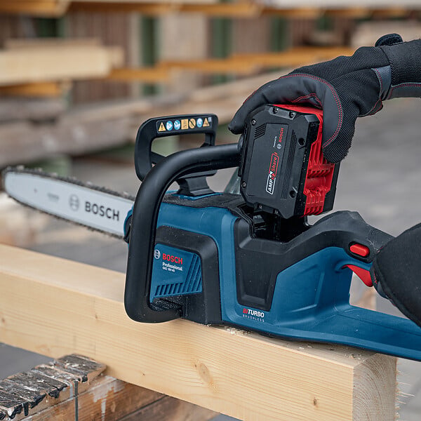 BOSCH - Tronçonneuse GKE 18V-40 solo (C) - large