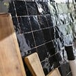 RO'MA NATURE - Carrelage Zellige Marocain Noir Intense 5x5 cm  (vendu par plaque de 30x30 cm soit 0,09 m²) - vignette