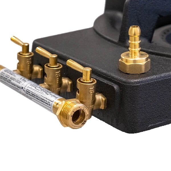 INTEC - Rechaud à gaz 9,8 KW Fonte véritable 4 pieds 2 bruleurs + Tuyau gaz flexible 1.50m TRIGLAV - large