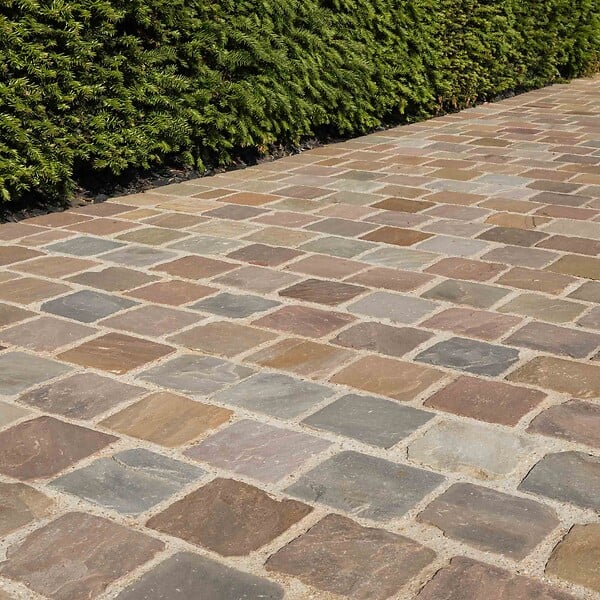 RO'MA NATURE - Pavé Grès Kandla Multicolore 14x14x5-7 cm (vendu au m² - 42 pavés/m²) - large