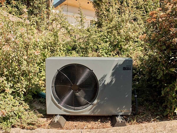 POOLEX - Pompe à chaleur 9,50 kW Poolex Silverline FI 90 + Kit by-pass Ø 50 mm - large