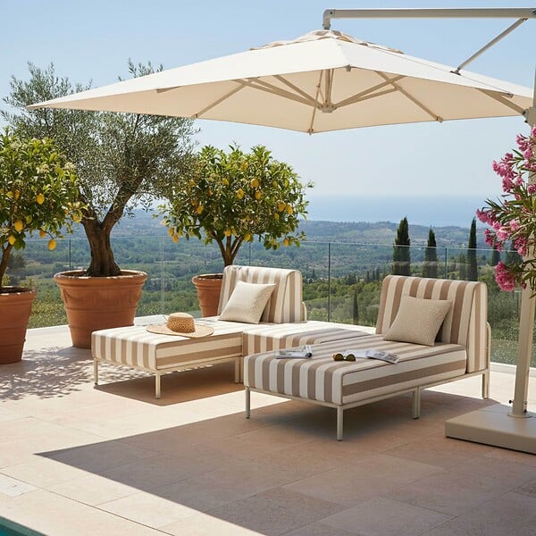 OVIALA - Salon de jardin bas modulable rayé 3 places beige - Patio - large