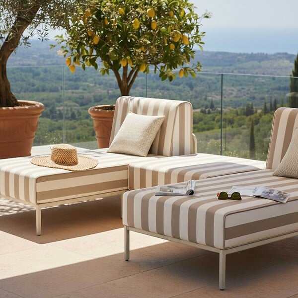 OVIALA - Salon de jardin bas modulable rayé 3 places beige - Patio - large