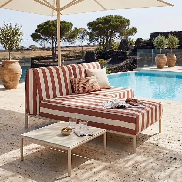 OVIALA - Salon de jardin bas modulable rayé 2 places terracotta - Patio - large