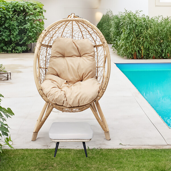 CONCEPT USINE - Ensemble d'extérieur : fauteuil suspendu effet rotin et repose-pieds avec coussin beige JANE - large