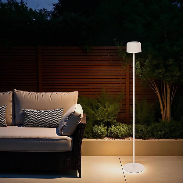 HESPERIDE - Lampadaire Bolty solaire argile H120cm - large
